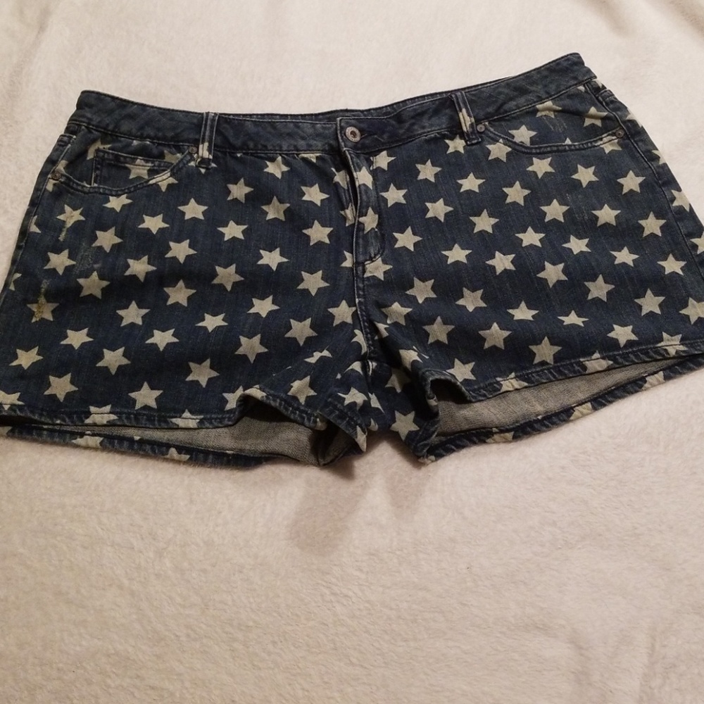 🎆 Star Jean Shorts Size 19